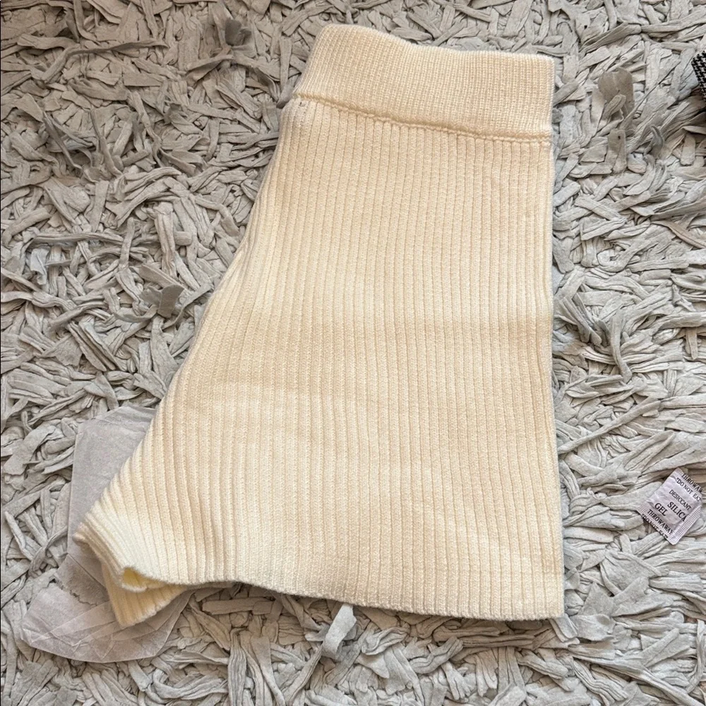 Vici Cozy Cream Ribbed Knit Shorts
